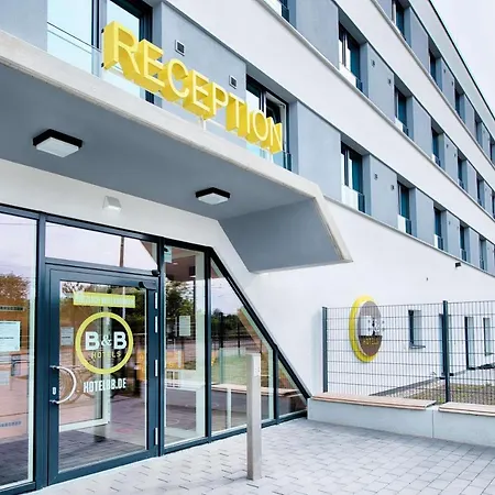 מלון Rostock-hafen 3*