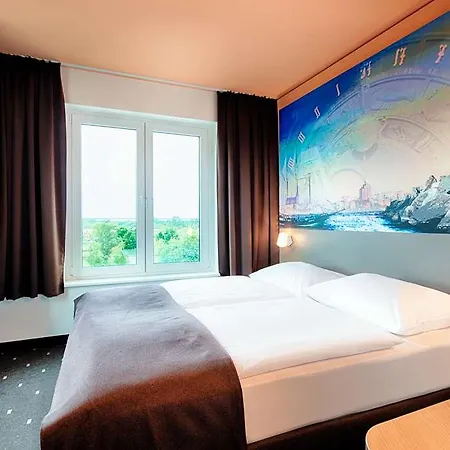 Rostock-hafen Hotel 3*