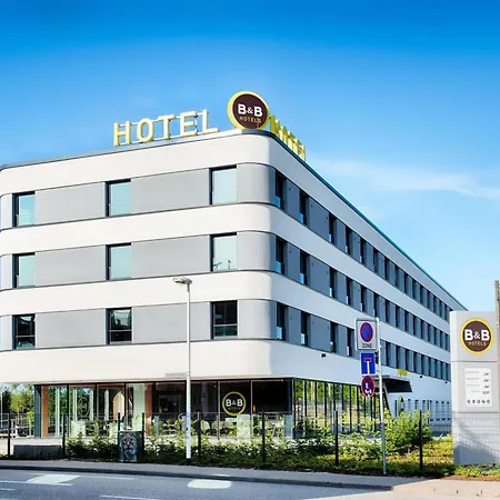 מלון Rostock-hafen 3*