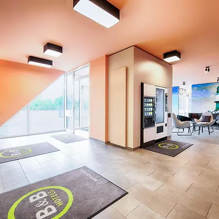 Rostock-hafen 酒店 3*