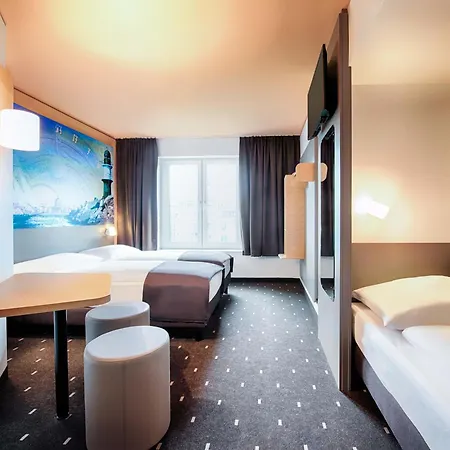 Hotel Rostock-hafen 3*