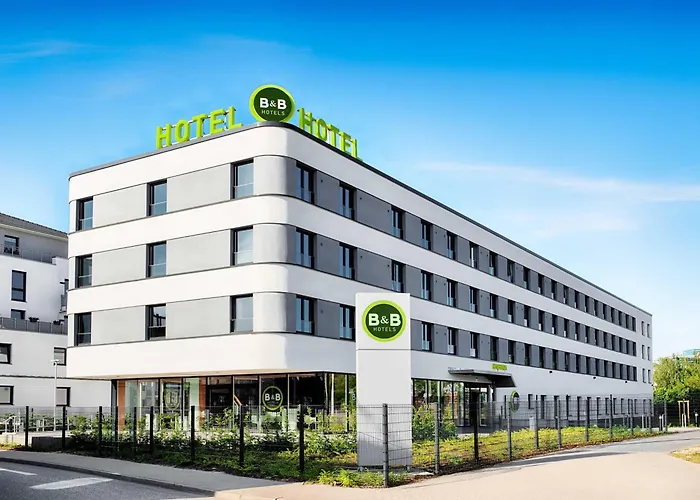 Hotel Rostock-hafen 3*